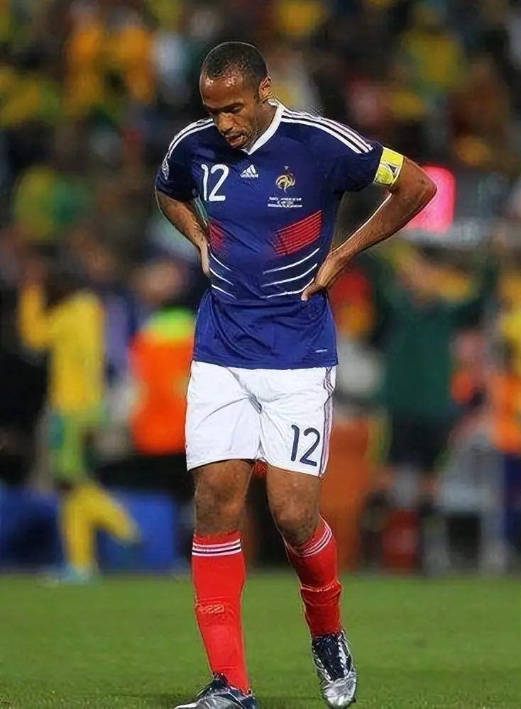 app下载-冲刺阶段萨克拉门托国王防线松动：社区盾节点到来；赛场秩序良好；训练强度明显提升(萨克拉门托国王队官网)