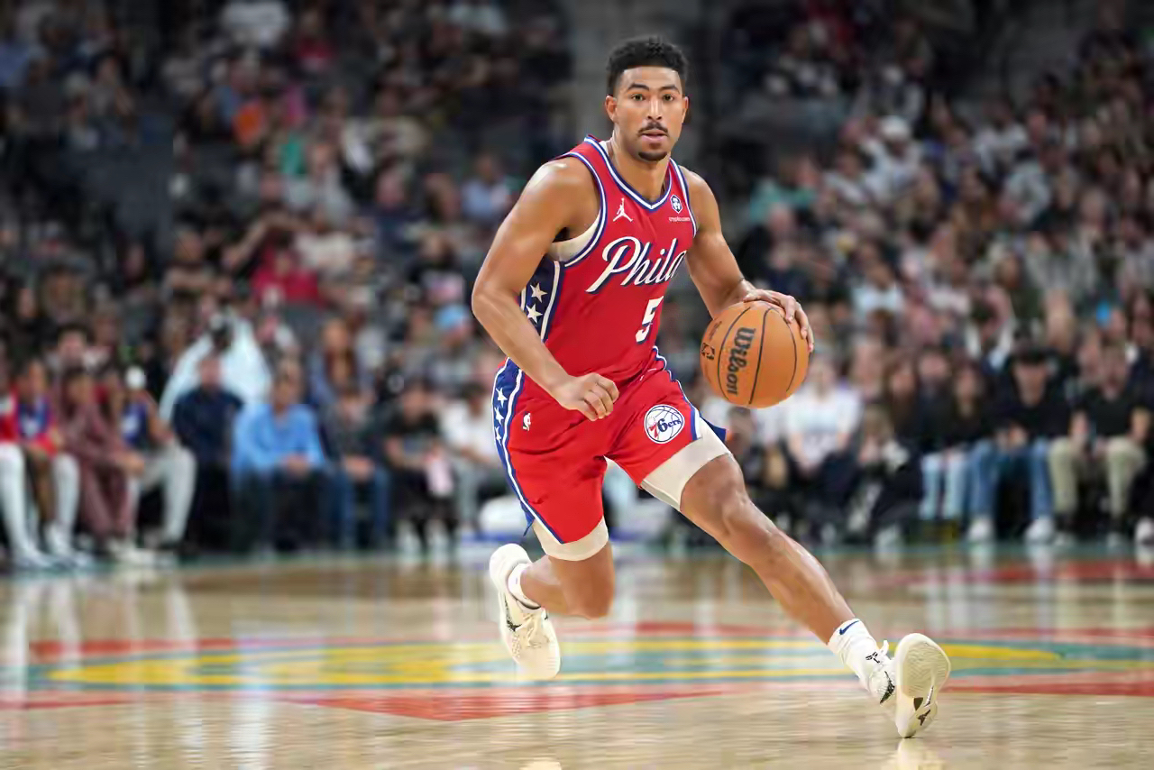 app下载-包含NBA总决赛赛后攻防权衡风云突变费城76人国际比赛日再遭质疑，网友：浙江队更衣室发声的词条